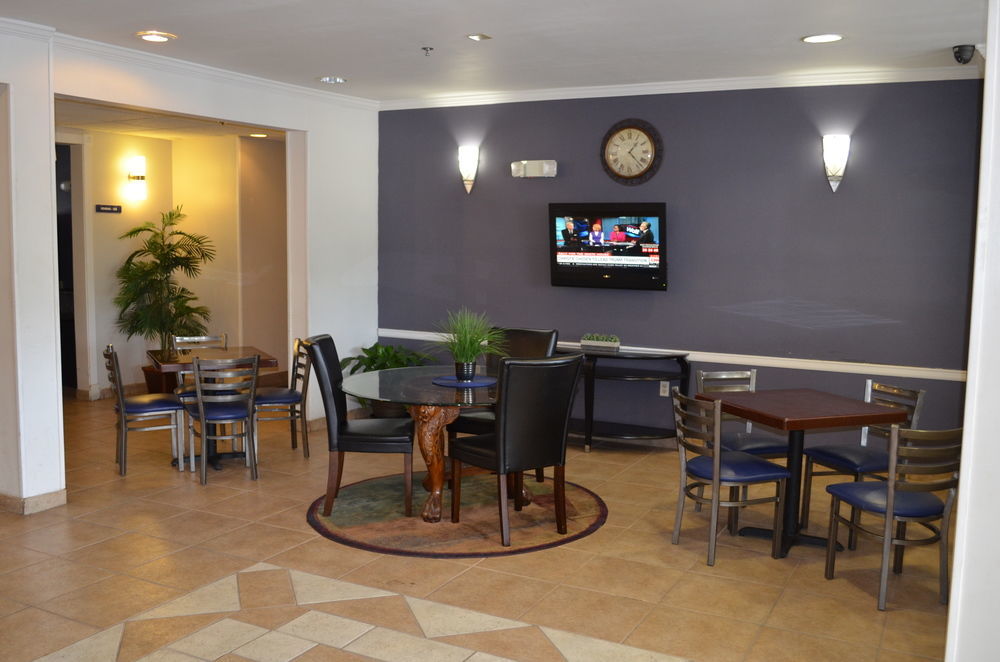 Stay Express Inn And Suites Atlanta Юнион-Сити Экстерьер фото