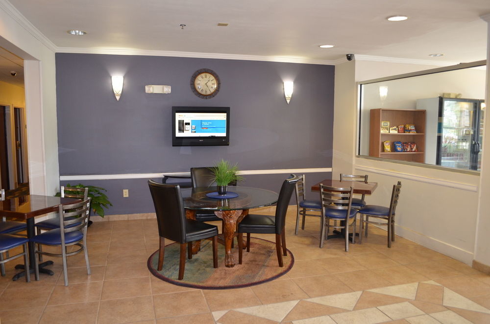 Stay Express Inn And Suites Atlanta Юнион-Сити Экстерьер фото